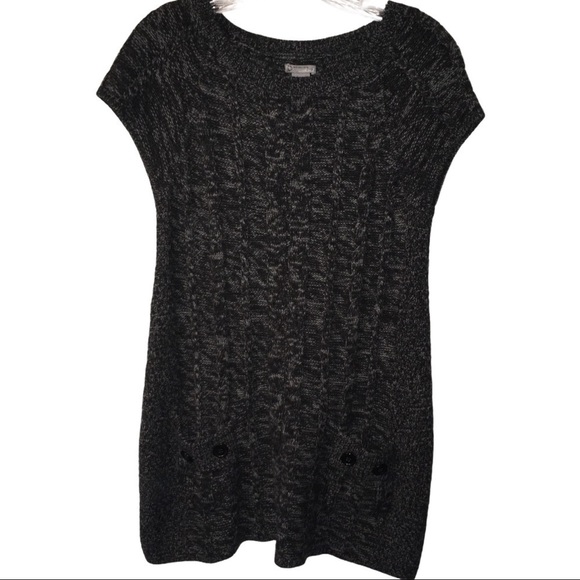 3/$21 New Directions Sleeveless Tunic - Picture 1 of 7